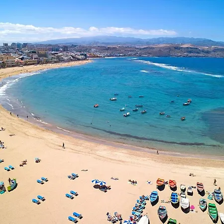 Apartment In Las Palmas Near Las Canteras Beach
